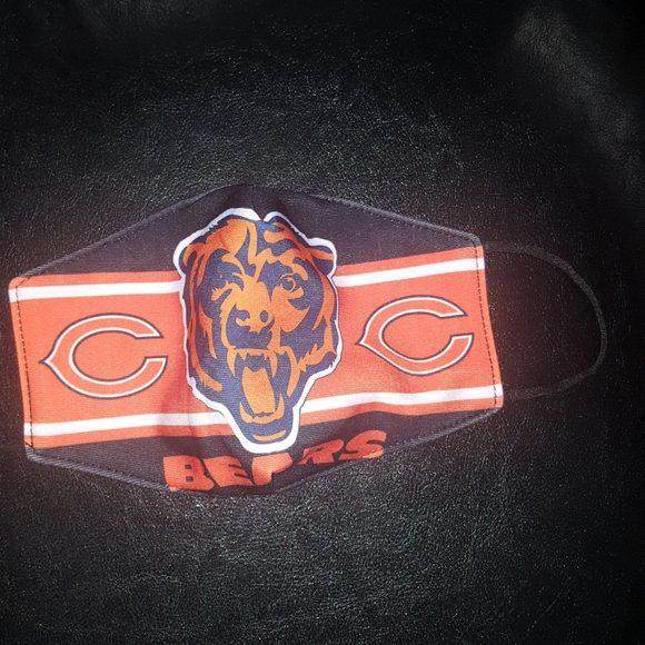 ❤2/$15 NEW Chicago Bears Face Mask❤ - Picture 6 of 8